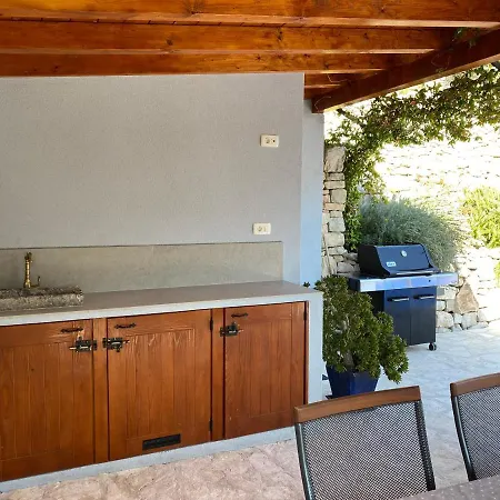 House * Klis